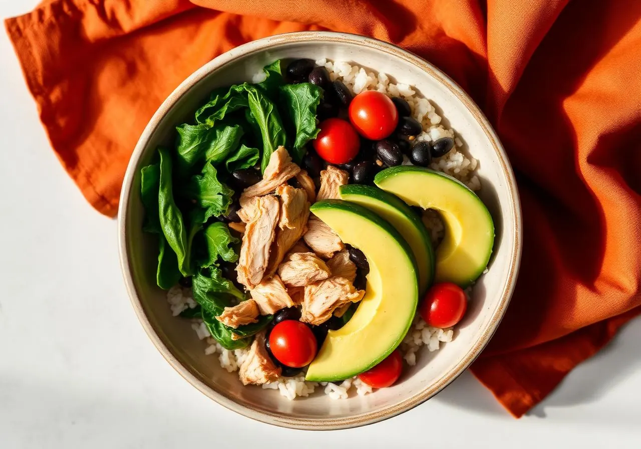 Bowl: arroz, feijão, frango e couve